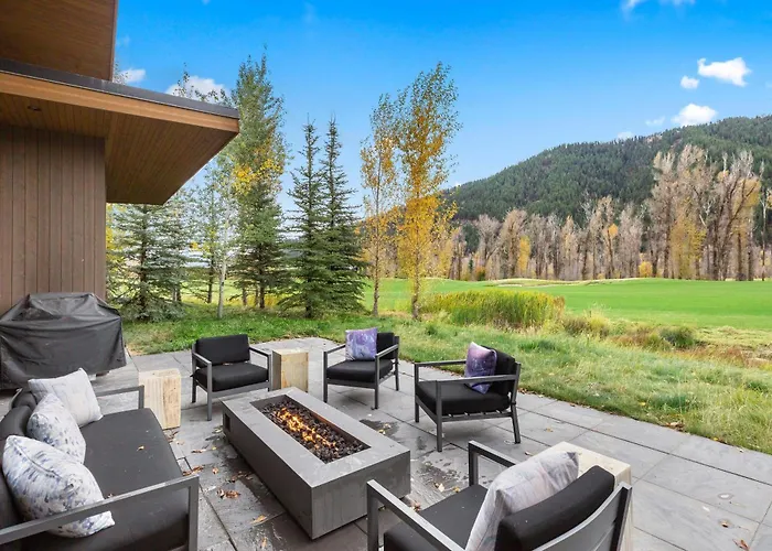 The At Snake River Sporting Club Resort